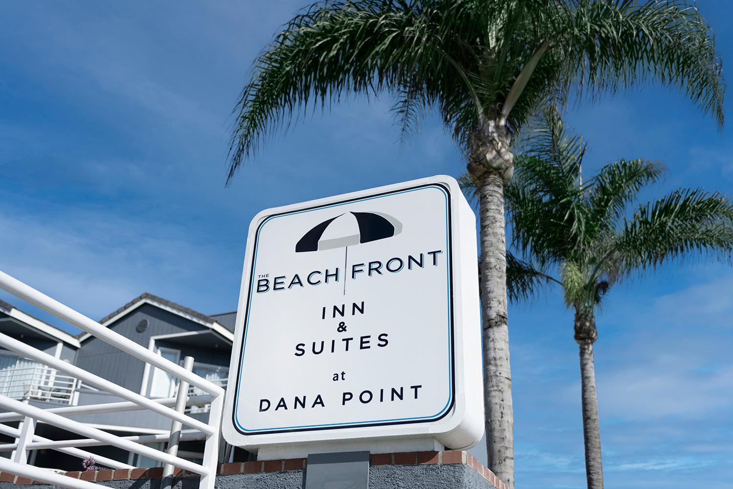 Beachfront Inn And Suites At Дейна Пойнт Екстериор снимка