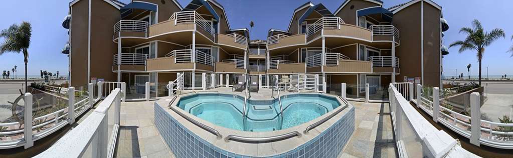 Beachfront Inn And Suites At Дейна Пойнт Съоръжения снимка